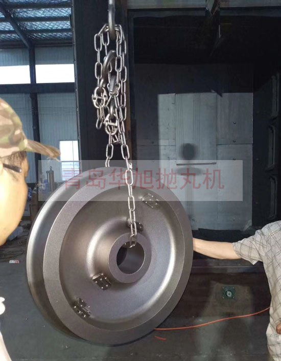 Q3710吊钩式抛丸机清理动车轮子